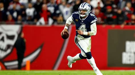 dak prescott playoff win loss record